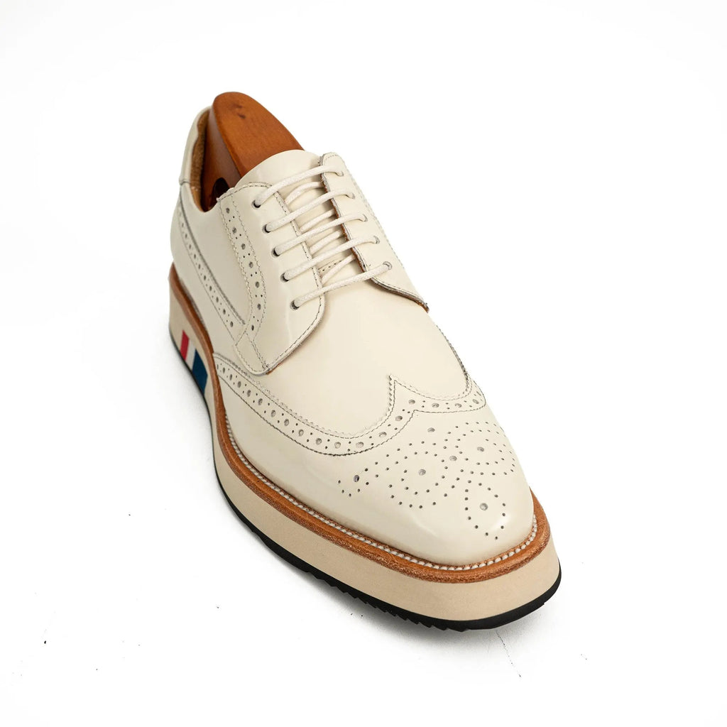 Off-White Brogues with Striped Sole
