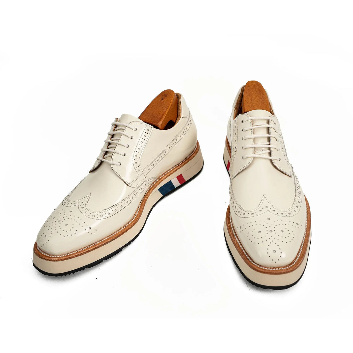 Off-White Brogues with Striped Sole